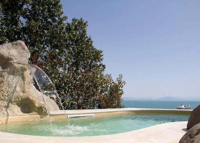 - Boutique Bed & Breakfast Amalfi