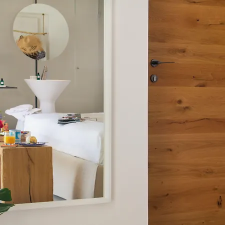 - Boutique Амальфі