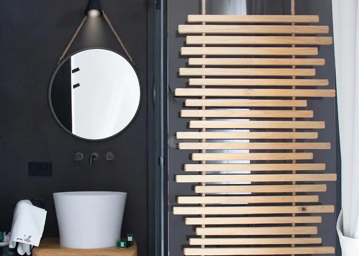 Bed & Breakfast - Boutique 4*