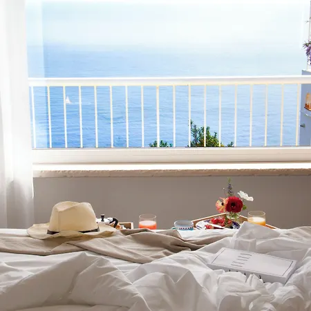 - Boutique Frühstückspension Amalfi